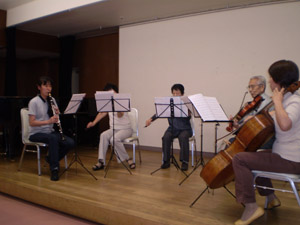 �`�[����R