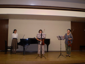 �L�����f�B�[�Y