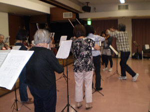 �Q����X�g�����O�X